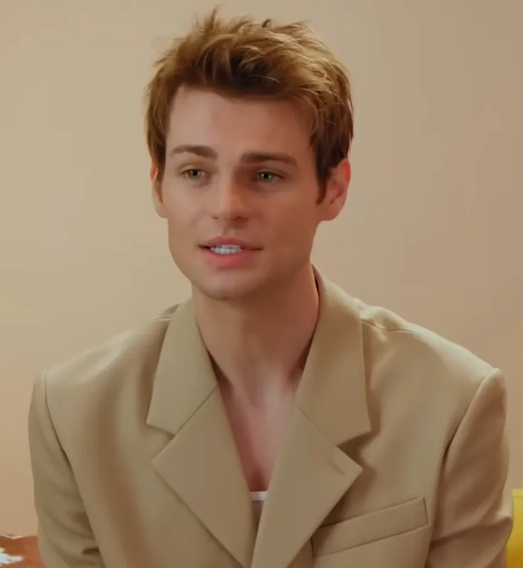 Theory Time: We Put Your Wildest 'Kiss Me Kill Me' Fan Guesses in Front of the Cast